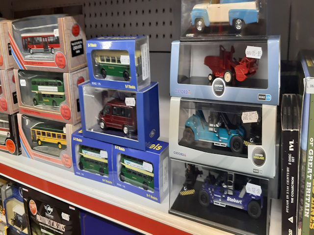 model buses